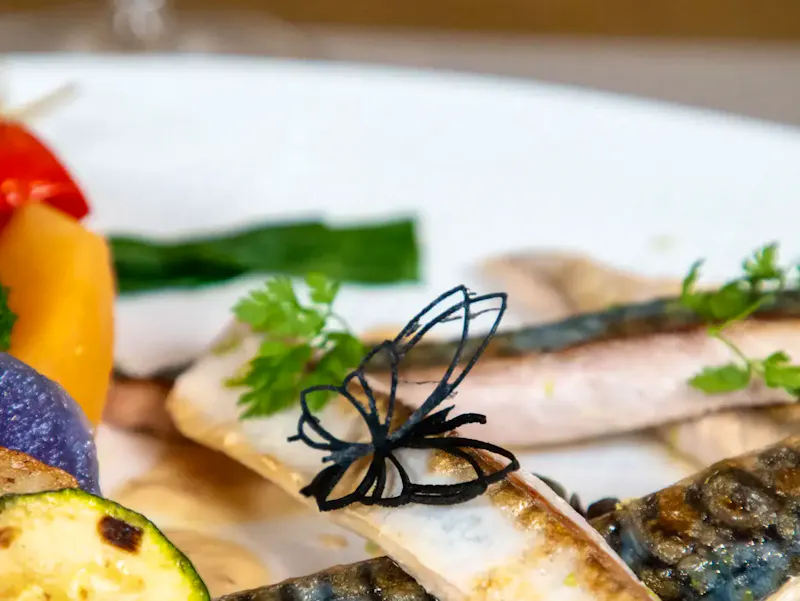 写真： Restaurant La Table du Caviste bio Paris 17