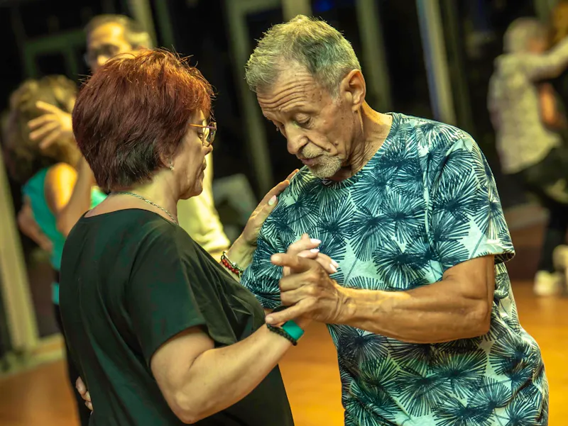 Chaque mercredi, initiation gratuite aux danses latines à La Taverne de la Métairie avec José Varghese à La Ville-aux-Dames, près de Tours.