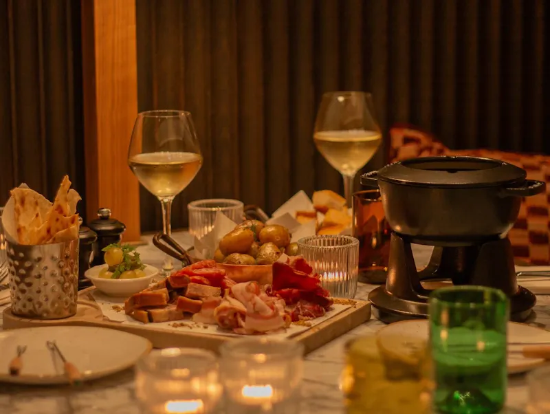 FONDUE @ Rotisse FONDUE @ Rotisse