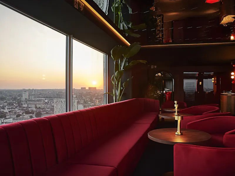 Akai redefines rooftop dining in Brussels with skyline views, Japanese-Mediterranean fusion cuisine, live DJs, and unforgettable ambiance.