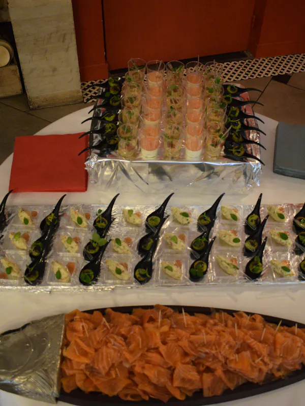 Please don't hesitate to contact us for your catering events.