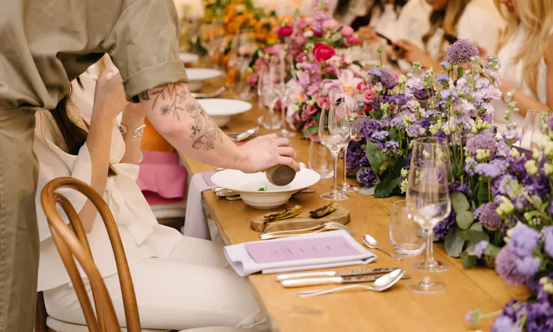 Diner sous les Fleurs - Pollen