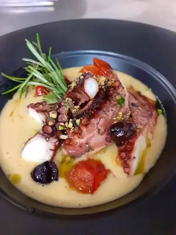 Book your special experience at Autoespresso Restaurant now