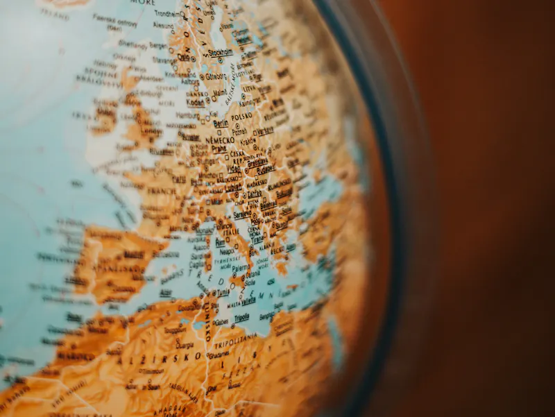 Gelato Goes Global It’s no secret: gelato has a way of sneaking into people’s hearts (and freezers). From Rome to Rio, from Brussels to Bangkok...