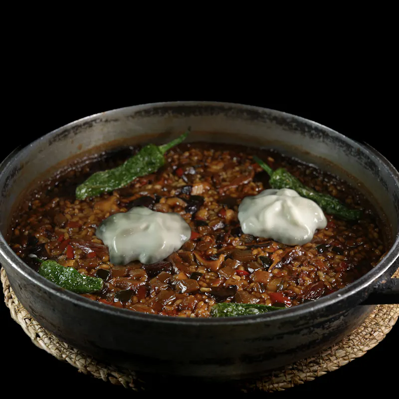 Paella de pato