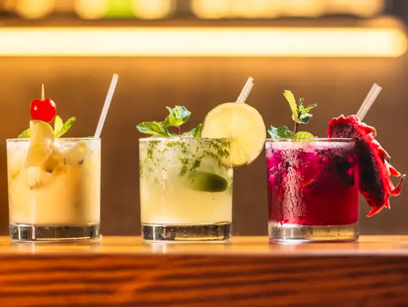 Image of Pizzeria Cirino three clear glass cups with juice | Photo by Kobby Mendez, on https://unsplash.com/@kobbymendez?utm_source=centralapp&utm_medium=referral