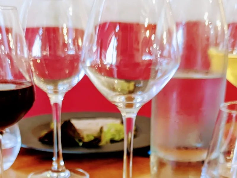 Vins & Bulles