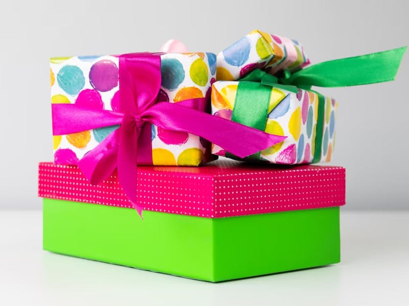 Des idées cadeaux pour elle, lui et eux! Des idées cadeaux pour elle, lui et eux!