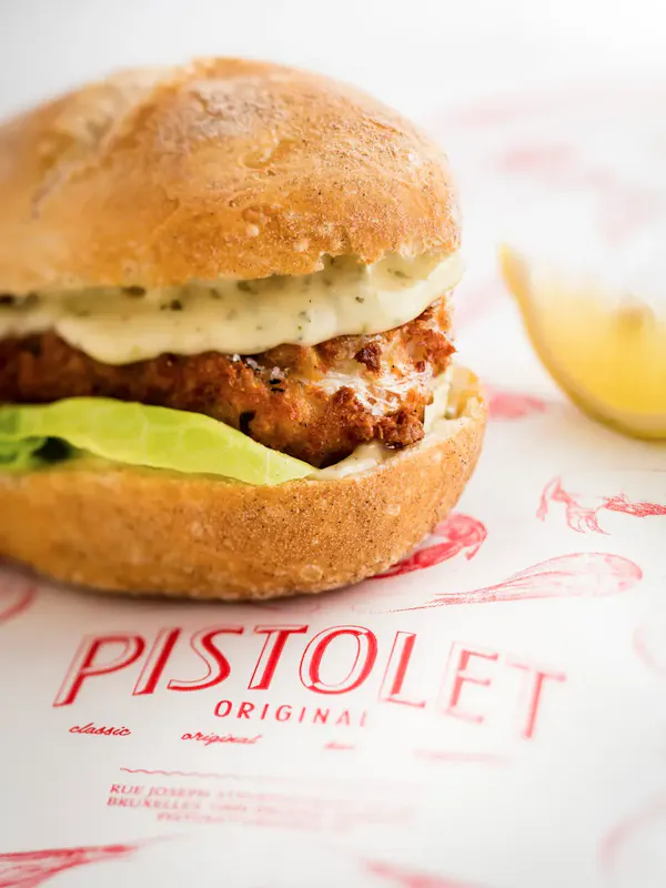 Fish sticks Pistolet tartare sauce