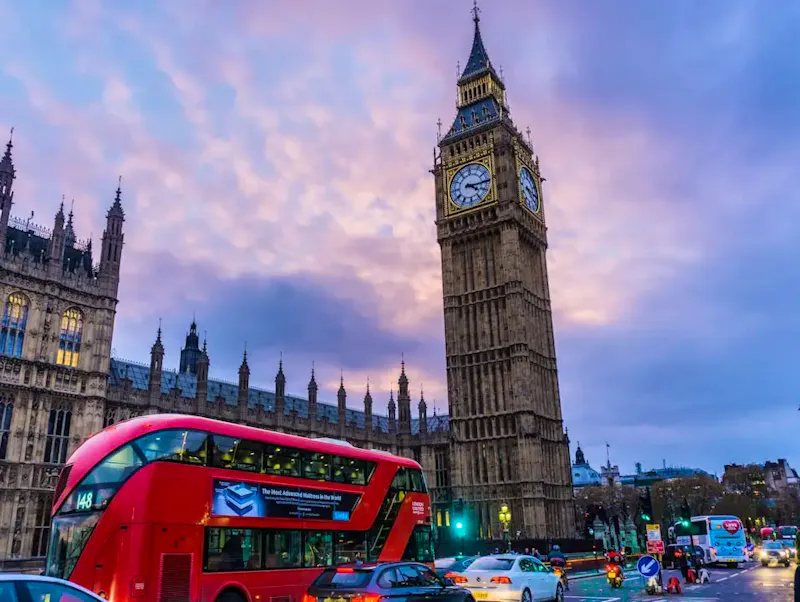 Scopri Londra e Liverpool in 7 giorni: cultura, storia, Beatles ed escursioni imperdibili nel cuore dell'Inghilterra.