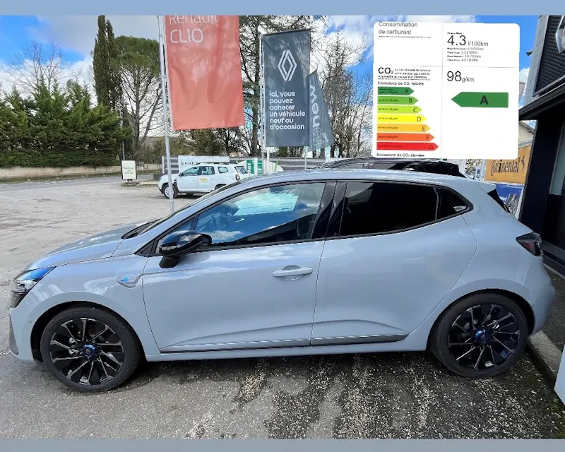 CLIO V ESPRIT ALPINE E-TECH FULL HYBRIDE 145 VENDUE CLIO V ESPRIT ALPINE E-TECH FULL HYBRIDE 145 VENDUE